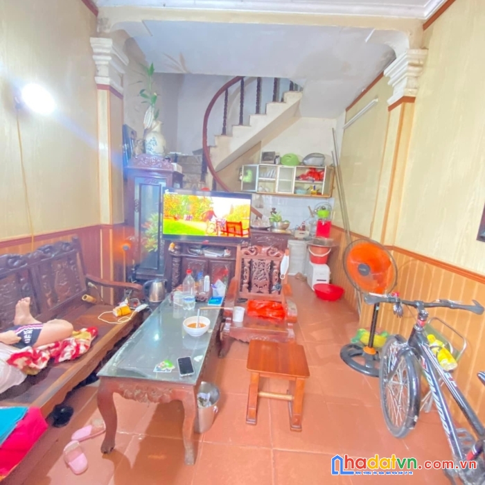 Bán gấp hoàng mai, ô tô đỗ gần, 3 tầng ở luôn nhỉnh 1 tỷ 0901753139