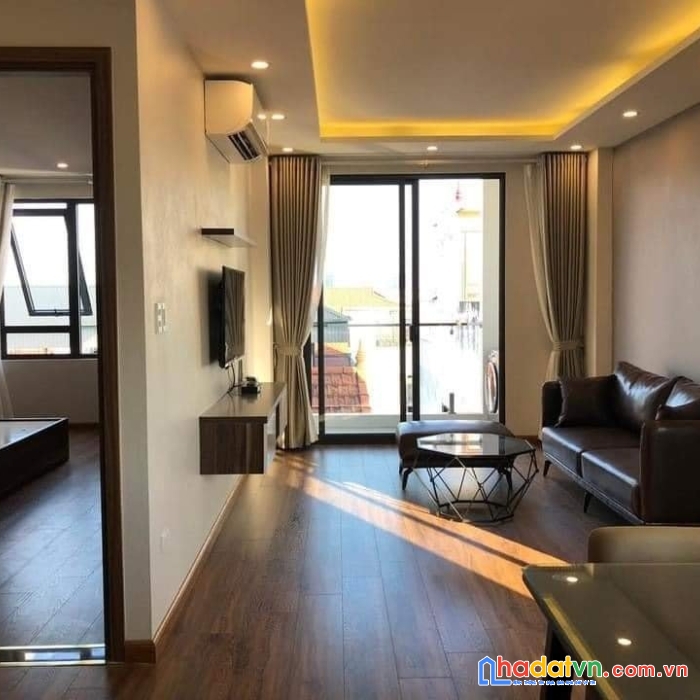 Bán nhà mặt ngõ đội cấn 29m x 5 tầng nhỉnh 2 tỉ