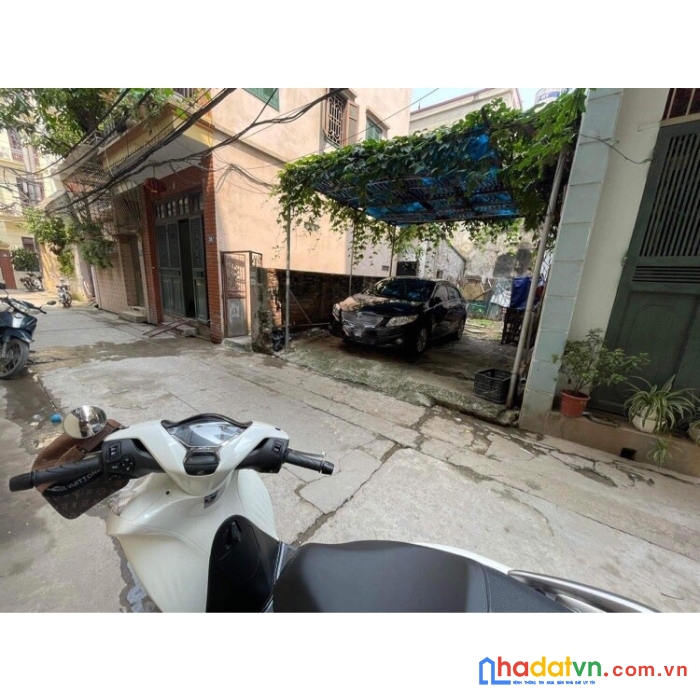 Đất trần cung - cầu giấy 65m2 - phân lô - ô tô 7 chỗ vào - cần bán gấp trong tháng