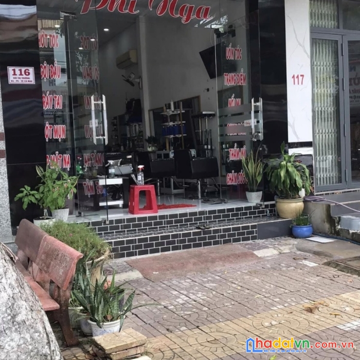 Chính chủ cần bán gấp căn nhà 2 mặt tiền vị trí đẹp tại phường 5 - tp cà mau