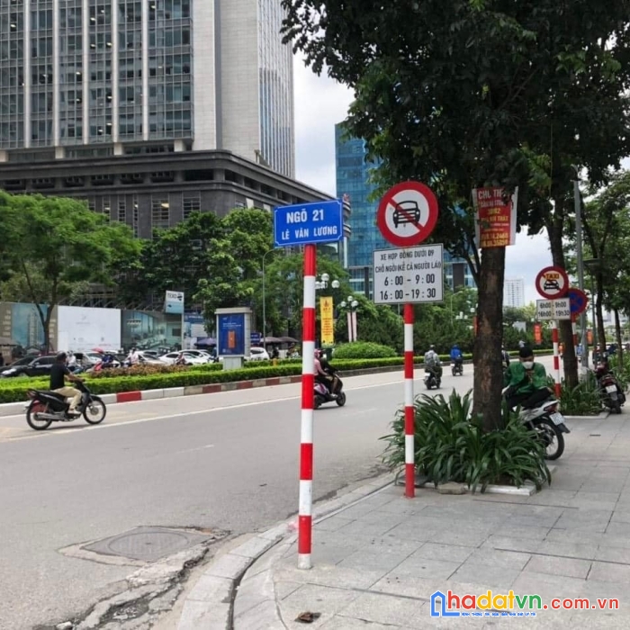 Bán nhà tài chính  4tỷ ở 21 lê văn lương, thanh xuân lô góc ôtô 36m2 5 tầng  nhà đẹp ở ngay