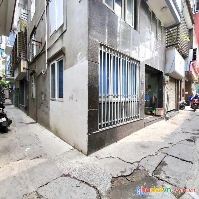 Siêu hiếm !! chính chủ gửi bán  nhà trần duy hưng, cầu giấy 50m2, 4 tầng đẹp, 2 mặt thoáng, ở ngay