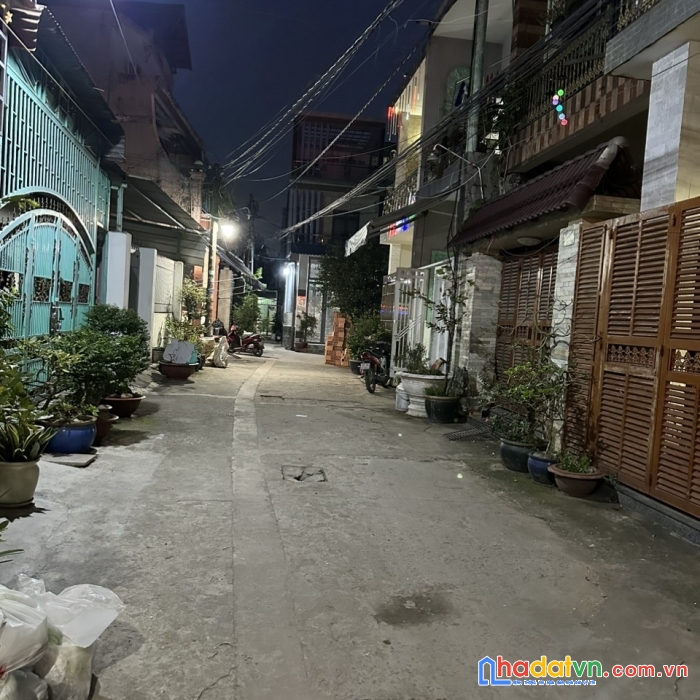 Nhà mới đường oto, 1 trệt 2 lầu, giá chỉ 2.6 tỷ, p. tam hiệp, biên hòa, đồng nai
