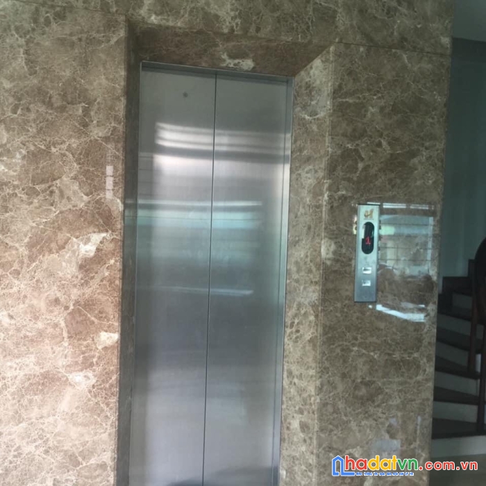 Bán nhà lô góc kđg ngô thì nhậm 7t thang máy kinh doanh đỉnh chỉ hơn 18tỷ