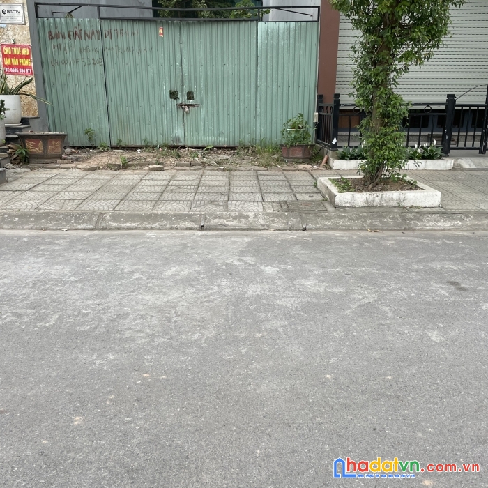 Bán đất đấu giá việt hưng, sát vinhomes, vỉa hè, kd, 75 m, 10 tỷ nhỉnh