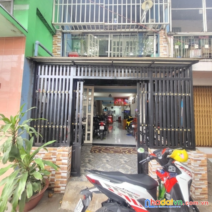 Nhà 2 tầng đường tùng thiện vương p12.q8. giá 5,5 tỷ tl
