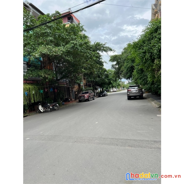 Mặt tiền đường dc11, sơn kỳ, tân phú – 100m2, 4 tầng, chỉ 9.5 tỷ