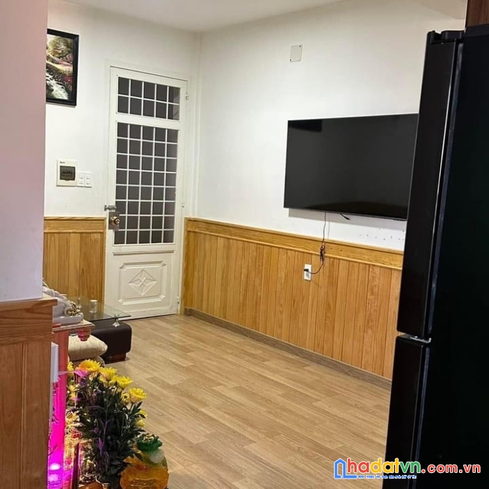 Do có nhu cầu xuống mặt đất ở, cần bán chung cư yersin, đà lạt giá chỉ 1.46 tỷ