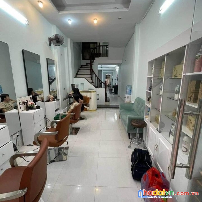 Cho thuê nhà trần duy hưng, thang máy giá 29tr