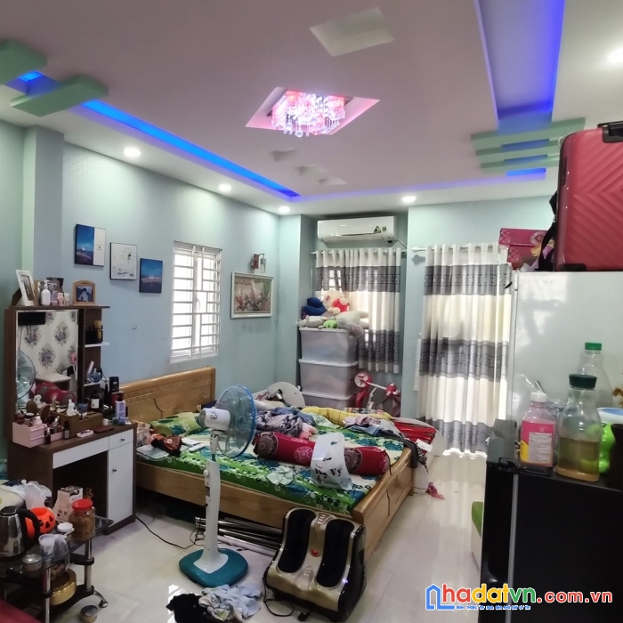 Hơn 5 tỷ- 45m2 -hang xóm cityland nguyễn văn lượng. 3 tầng btct mới đẹp, ở ngay. nguyễn văn