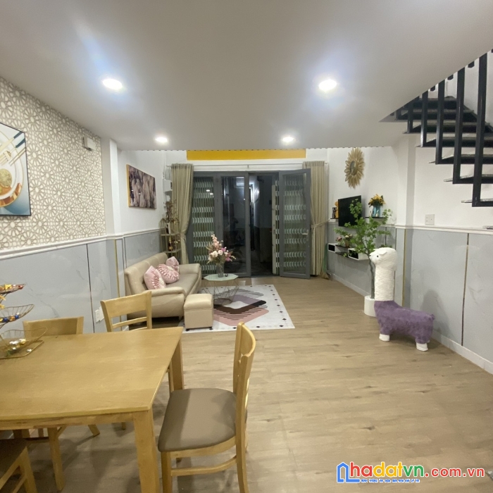 Bán nhà  hẻm 256 phan huy ích p12 gò vấp 35m2 nhỉnh 2 tỷ