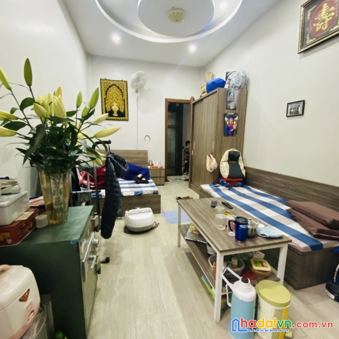 Siêu vip nhà đường giải phóng 58m2, 4 tầng, mt 5m giá 6 tỷ gần chợ, trường học và công viên