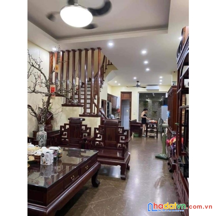 Bán nhà dương quảng hàm 40m2 cách ô tô 30m- giá 4,3 tỷ- 6pn