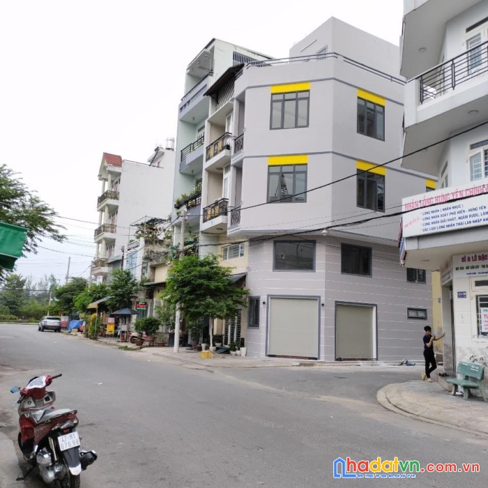 Đâu ra căn đẹp hơn, nhỉnh 5ty nhà mt xe tải, tân sơn vs phạm v bạch, tân bình