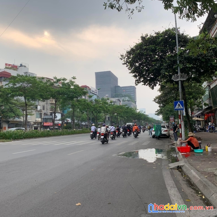 Bán nhà đống đa mp xã đàn, 50m, 7t, mt 5m, otô dừng đỗ, kinh doanh đỉnh, 35 tỷ, 0937651883.