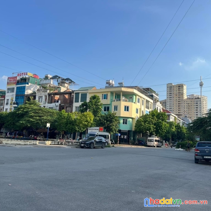 Bán nhà kđt văn khê 150m2 4t my 22m chỉ hơn 21tỷ kinh doanh trục chính lô góc