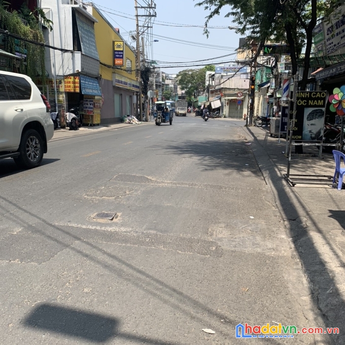 Duy nhất 1 căn cạnh đường 3 tháng 2 - ngang 6m - 4 tầng nhỉnh 6 tỷ.