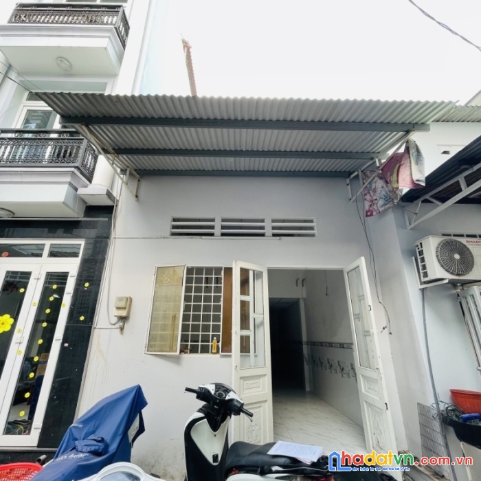 Bán nhà thống nhất gò vấp 40m2 mới ở ngay giá 3 tỷ 1