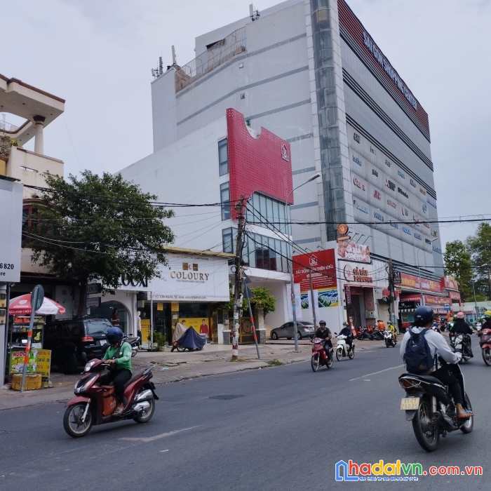 Bán rất gấp nhà mặt tiền võ văn ngân,đang cho thuê