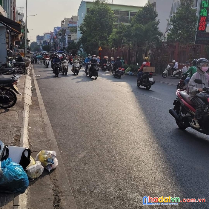 Hiếm + rẻ, bán nhà mặt tiền tô hiến thành  - thành thái, 4x19m, 2 tấm, tiện xây mới, 19.8 tỷ