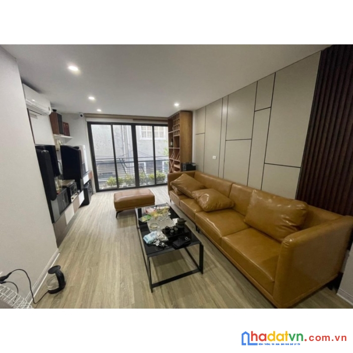 Bán nhà ngõ 2xx phố ngọc lâm long biên 6,3 tỷ diện tích 65 m2  5 tầng giá tốt nhất thị trường