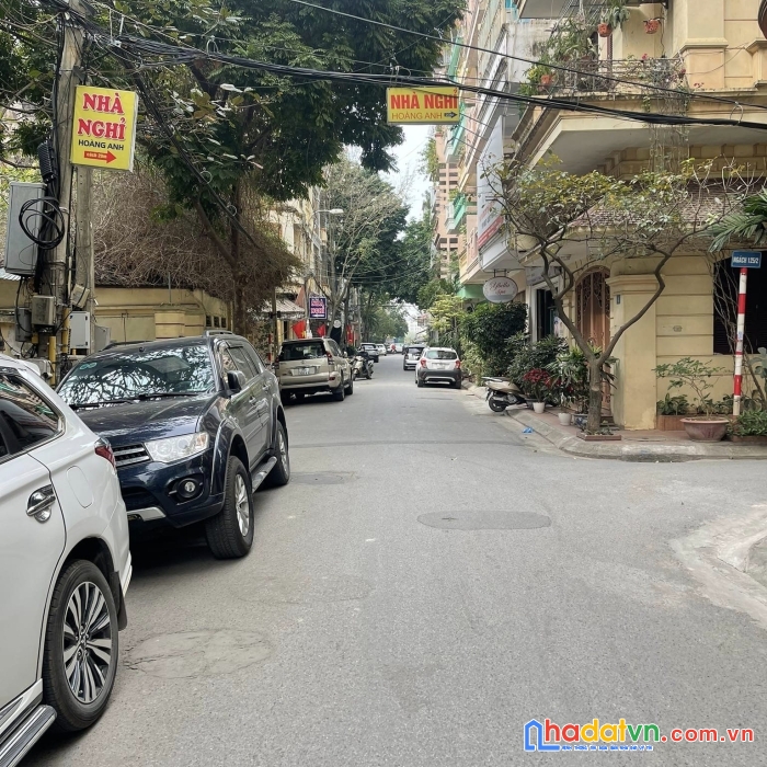 0936.288.283 bán nhà đẹp tài chính 12 tỷ ở phố trung kính cầu giấy tặng nội thất vip, chủ tự xây