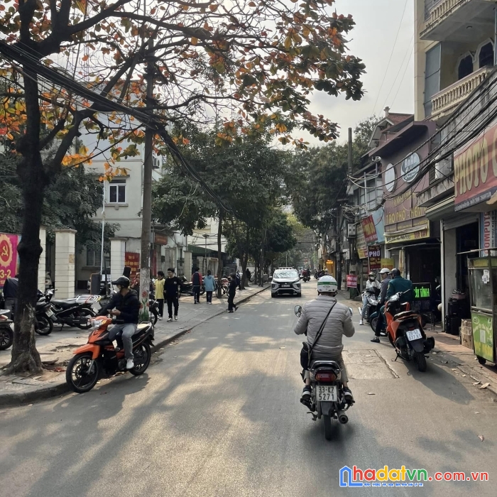 Bán nhà nhân hòa 42m 4 tầng - full nội thất - gần ô tô tránh
