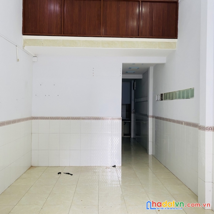 Bán nhà quận 12, sát hxh hiệp thành 17, 45m2, nhà cấp 4, 2pn, sổ vuông, chỉ 2 tỷ 6.