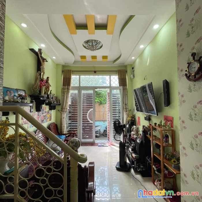 Nhà mới 4 lầu quận 12 - 4pn - gần tân bình - 3,5 tỷ