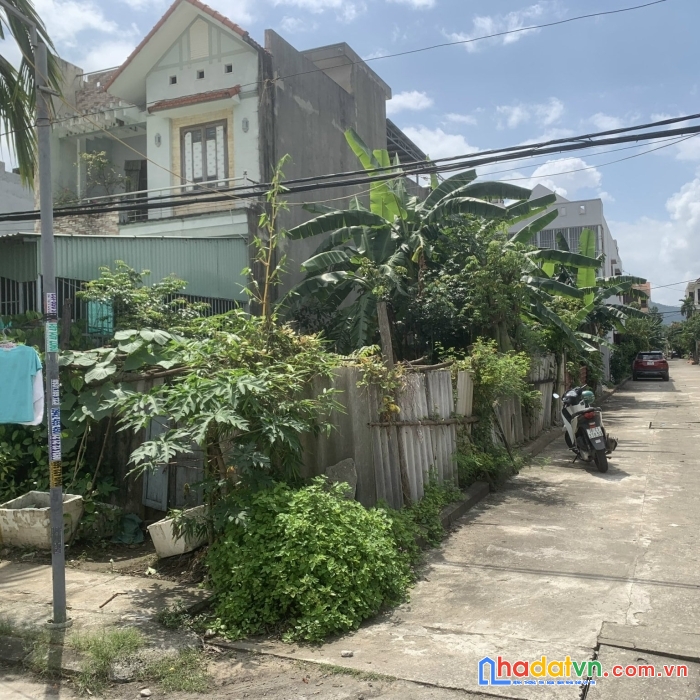 Sập hầm lô đất 2 mặt tiền kiệt ô tô 6m  gần khu du lịch mikazuki đà nẵng