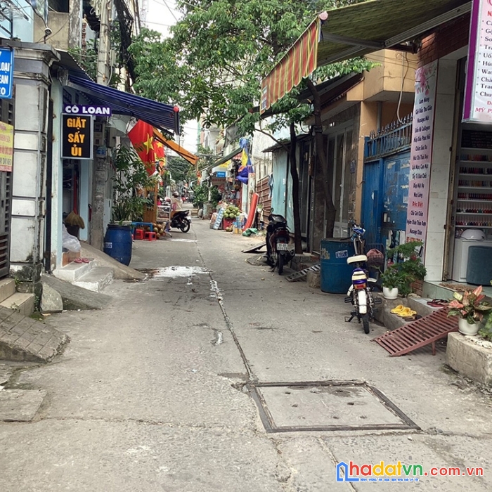 Bán nhà 1/ bùi văn ba, có dãy trọ phía sau, 2 mặt tiền đường, ngay kcx tân thuận
