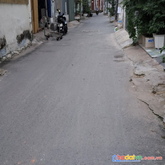 Bán nhà phan huy ích gò vấp 40m2 hẻm 4m 3 phòng ngủ ở ngay 3 tỷ 9