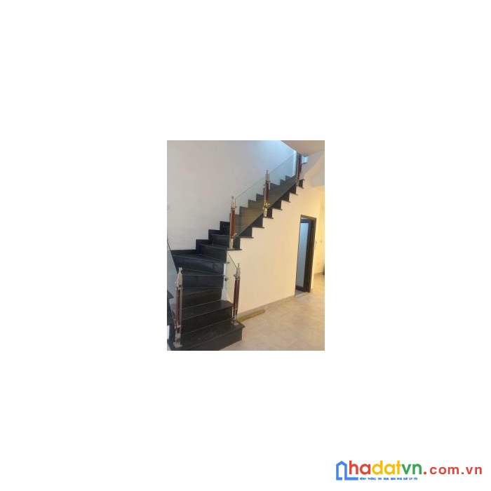 Chính chủ cần bán nhà vị trí đẹp tại thành phố hà nội