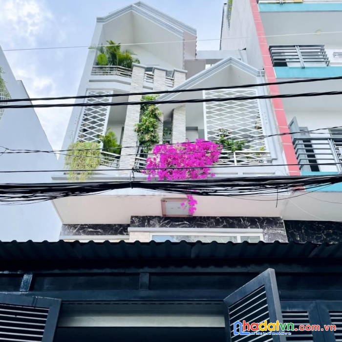 Nhà tân bình, liền kề sân bay - 5x20m, thiết kế sang trọng - nhỉnh 9 tỷ