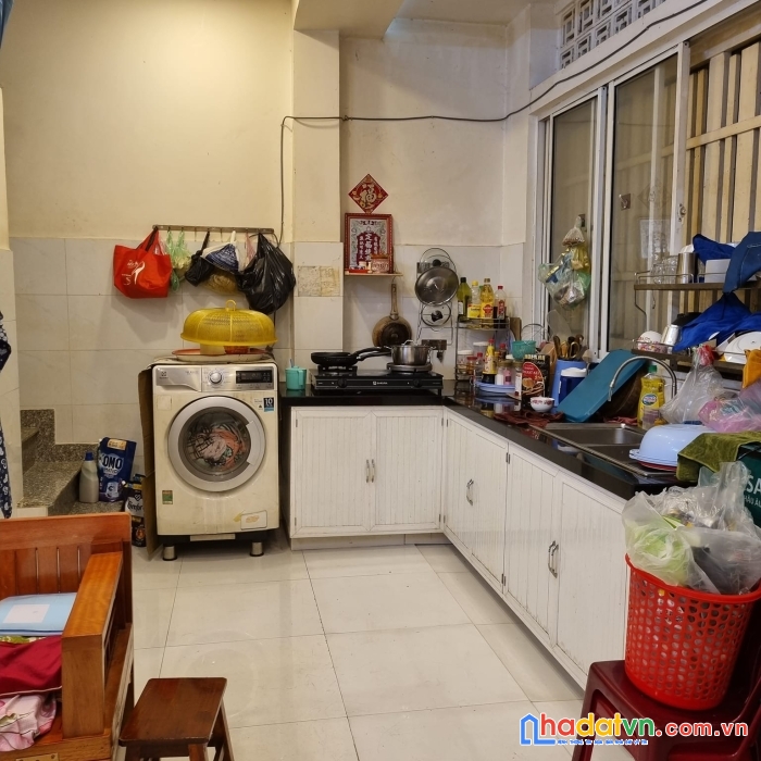 Nhà mặt tiền 3 tầng khu nội bộ kinh dương vương sát quận 6 chỉ 4.1tỷ