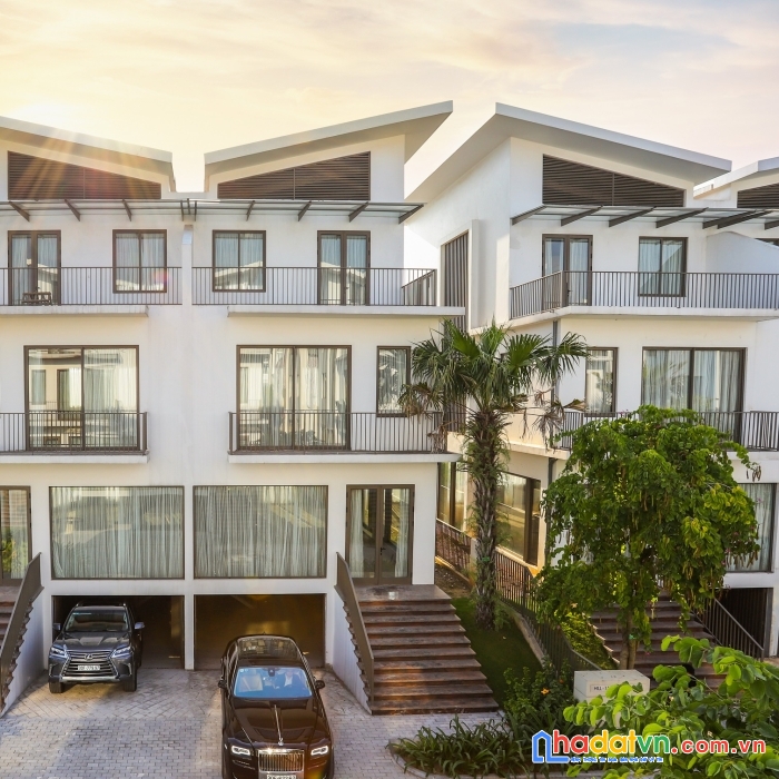 Siêu phẩm biệt thự phố gia thượng, dt350m², mt18m, đẳng cấp vip.