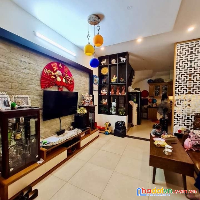 Bán nhà mới đẹp tại đường tứ liên _tây hồ _40m2 x 5 tầng _ an sinh đỉnh