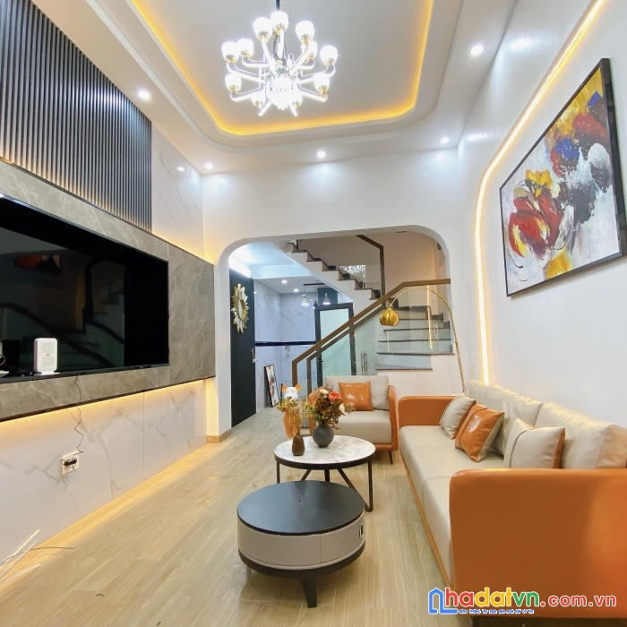 3.nhà đẹp hàng kênh sân cổng riêng 3 tầng mới đẹp chỉ hơn 2 tỷ toàn nội thất cao cấp