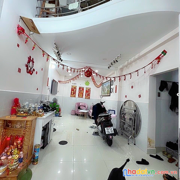 # bán nhà rẻ đẹp  diện tích ngang 5 x 7,5 - 5 tấm tôn thất thuyết q4 
dưới 149 triệu m