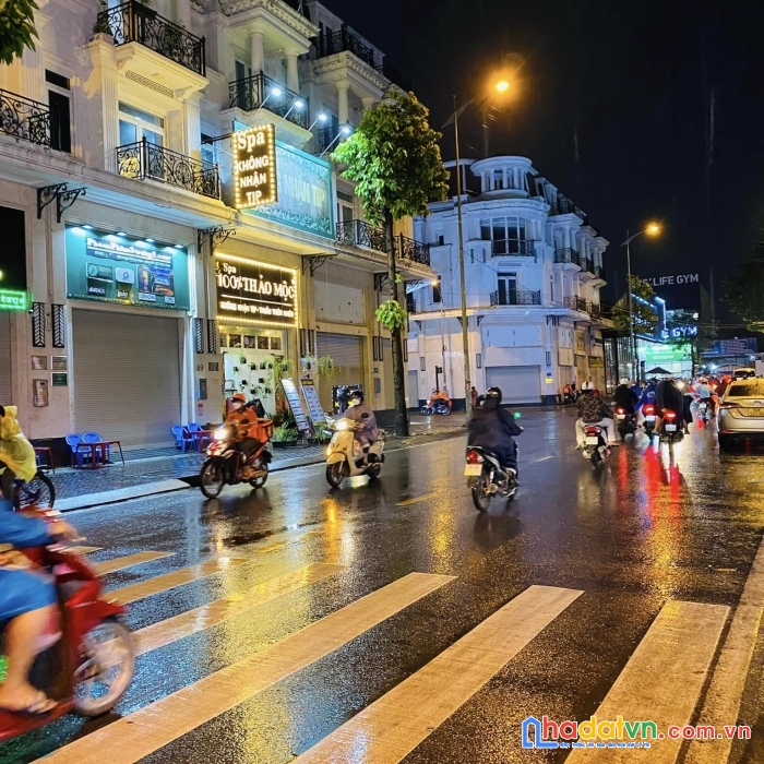 Giảm 3.5 tỷ bán gấp nhà quang trung, 15 tỷ, 5m x 19m