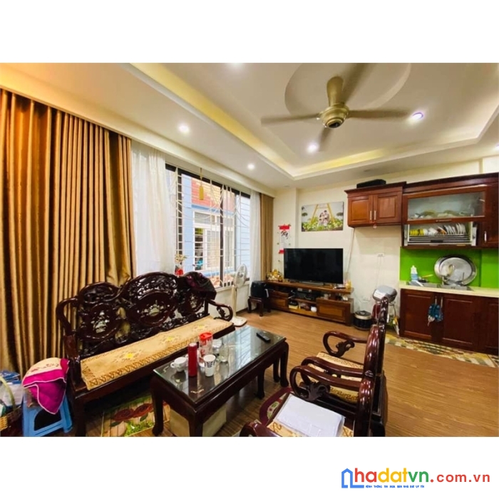 Bán nhà mặt phố ẩm thực ngũ xã, diện tích tt 90m2, mặt tiền 6m. 0338080356