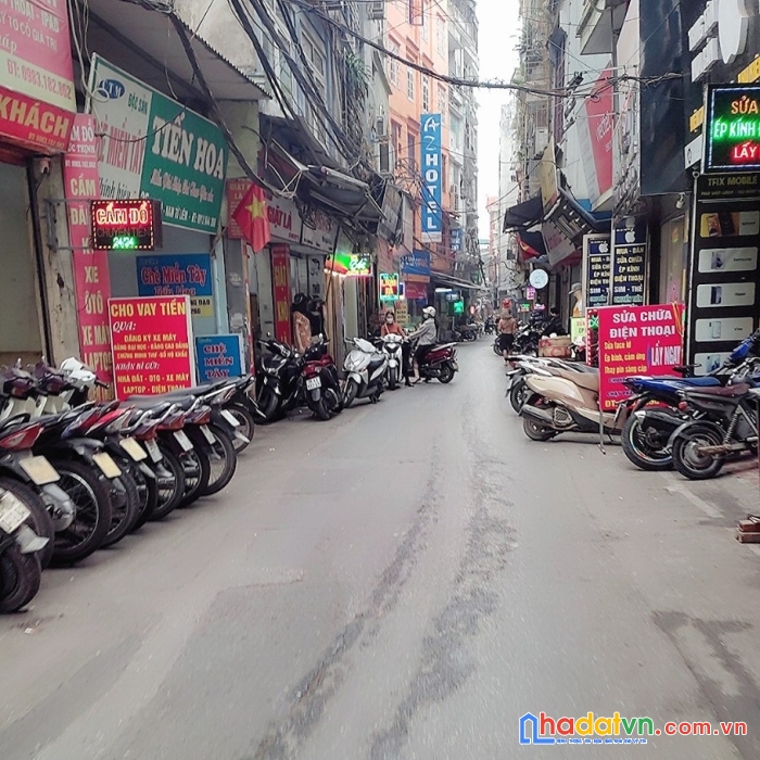 Bán nhà ngõ 8 lê quang đạo phú đô , dt 39m2  ô tô - gần chợ chỉ 3.85 tỷ.
