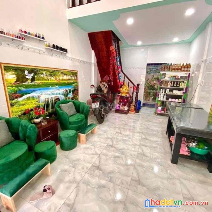 Mặt tiền  kinh doanh đẹp đỉnh giá rẻ không lỗi phong thủy đuờng số 9 phường 16 gò vấp chỉ 4tỷ8