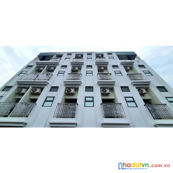 Bán tòa chung cư mini mễ trì, xây mới, 200m mt 7m, 42 phòng, doanh thu 2 tỷ/năm