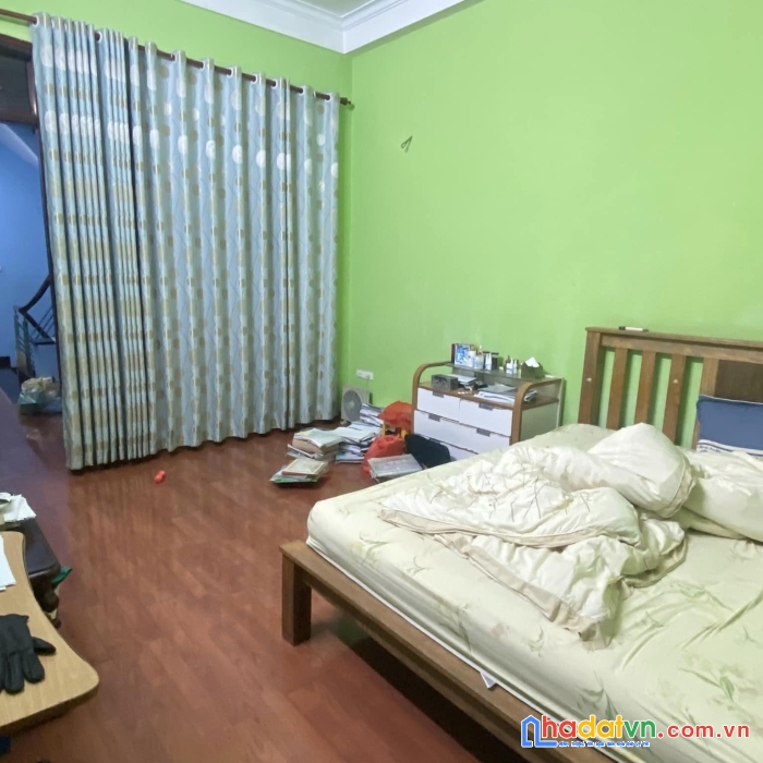 Nhà phố hoàng hoa thám , bađình - sát phố- 2 thoáng - nhà đẹp ở ngay - 10m ô tô tránh.