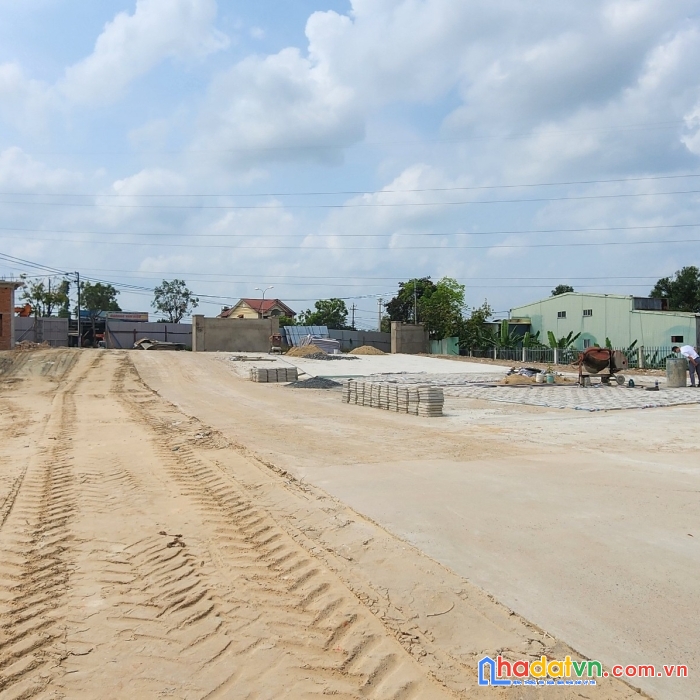 Chính chủ cần chuyển nhượng lại dự án đã có đủ giấy phép xây dựng trường sơn ( trục quốc lộ 14 b )