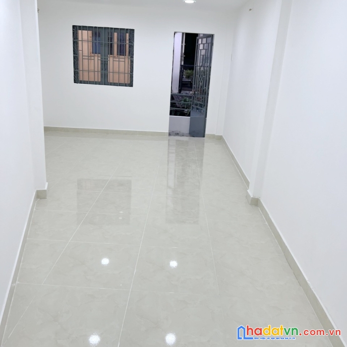 Nhà bán sát mặt tiền hưng phú p9q8 giá : 2 tỷ 550 triệu