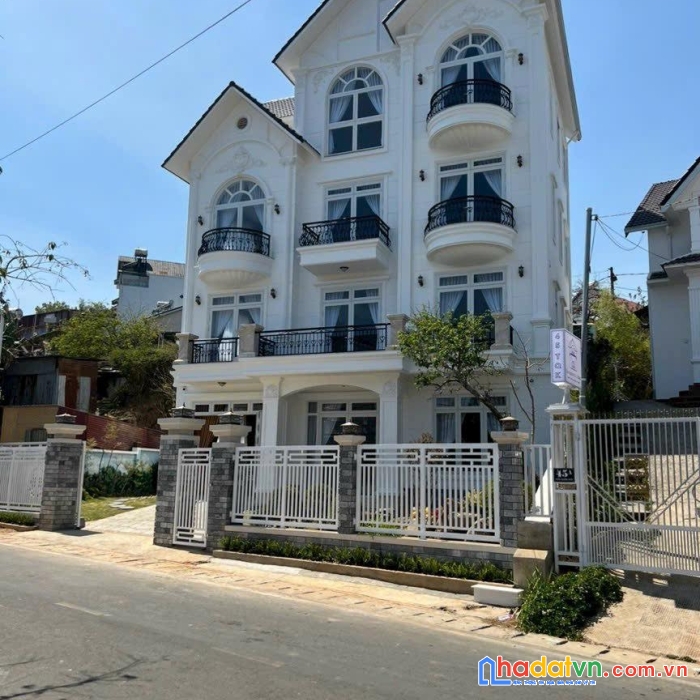 Bán biệt thự mặt tiền đường trần quang khải đà lạt