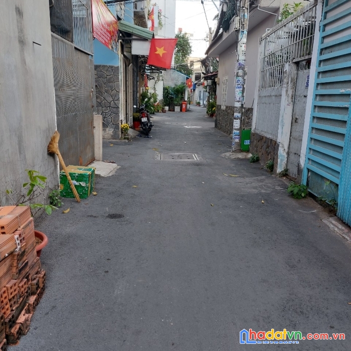 Bán đất tặng nhà cấp 4, hxh, quang trung, 4x12m, quá rẻ chỉ 3.8 tỷ tl