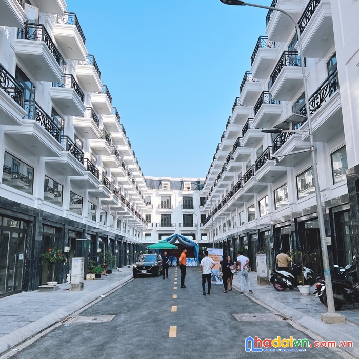 Nhà mới 100%, sổ hồng trao tay, hỗ trợ lãi suất 8%, thanh toán 50% nhận nhà
